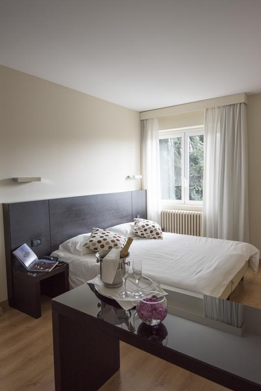 Hotel Serenella Baveno Dış mekan fotoğraf